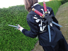 Carica l'immagine nel visualizzatore di Gallery, Set Armi Ninja per Bambini con Zaino, Spada Katana e Coltelli Giocattolo, Accessori Costume Ninja Samurai Giapponese, Co