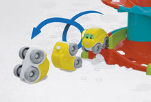 Carica l&#39;immagine nel visualizzatore di Gallery, Baby Clementoni - Fun Garage Baby Track, Box e Pista Macchinine per Bambini 18+ Mesi, con 1 Macchinina, Gioco Prima Infanzia Made in Italy, Linea Play For Future, Stimola Manualità e Curiosità, 17404
