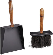 Carica l'immagine nel visualizzatore di Gallery, Relaxdays Kit Scopa e Paletta per Camino, Set Accessori Pulizia Legna e Stufa, in Ferro e Manico in Legno, Nero Marrone