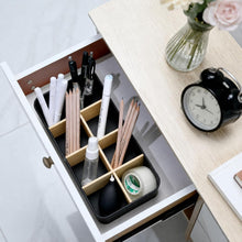 Carica l'immagine nel visualizzatore di Gallery, AiQInu Organizer Scrivania e Portapenne Nero, Porta Penne per Scrivania con 8 Scomparti Rimovibili, Desk Organizer Ufficio per Telecomando, Conservazione Cosmetici, Accessori Scrivania