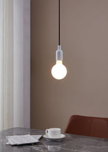 Carica l'immagine nel visualizzatore di Gallery, EGLO LED E27 dimmerabile, lampadina a globo, 7,5 Watt (equivalente