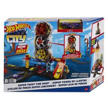 Carica l'immagine nel visualizzatore di Gallery, Hot Wheels City Pneumatici Super velocità, Playset Rampa per Macchinine tra Ruote in Autofficina, Include 1 Macchinina, Regalo Bambini 4-8 Anni, Hdp02, Multicolore, ‎17.46 x 34.93 x 40 cm