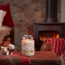 Carica l'immagine nel visualizzatore di Gallery, Yankee Candle Candela profumata in giara grande | Amore invernale | Durata Fino a 150 Ore