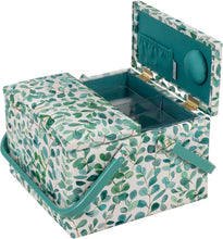 Carica l'immagine nel visualizzatore di Gallery, Hobby Gift Scatola Grande per Cucito con Doppio Coperchio e Manico - Cestino Porta Cucito in Cotone con Scomparti per Strumenti e Accessori Creativi - 25 x 25 x 17 cm, Eucalipto