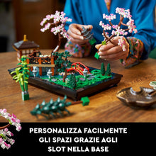 Carica l&#39;immagine nel visualizzatore di Gallery, LEGO 10315 Icons Il Giardino Tranquillo, Kit Giardino Botanico Zen per Adulti con Fiori di Loto, Regalo per Donna e Uomo Fan del Giardinaggio Giapponese, Decorazione da Scrivania Personalizzabile