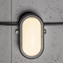 Carica l'immagine nel visualizzatore di Gallery, GTV Plafoniera LED OVALIO, Impermeabile IP54 per Esterni e Interni, Luce Naturale 4000K, 5W 500lm, Montaggio a Parete e 
