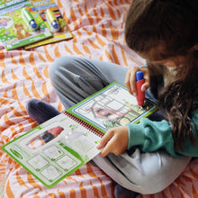 Carica l'immagine nel visualizzatore di Gallery, Melissa &amp; Doug Water Wow! Magic Water Book | Libro da Colorare con la Penna Magica a Tema Animali | Album con Pennarelli