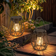 Carica l'immagine nel visualizzatore di Gallery, Ketom 2 Pezzi Lanterna Solare da Esterno, Lampada Solare da Giardino