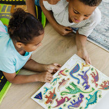 Carica l&#39;immagine nel visualizzatore di Gallery, Melissa &amp; Doug | Libro adesivi attacca e stacca bambini | Album stickers animali fattoria, dinosauri, animali marini, savana | Giochi da viaggio creativi per bambini e bambine dai 3 anni in sù
