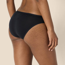 Carica l'immagine nel visualizzatore di Gallery, Amazon Essentials Slip Bikini in Cotone (Disponibile in Taglie Forti) Donna, Pacco da 10, Nero, 46