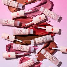 Carica l'immagine nel visualizzatore di Gallery, essence hydra kiss LIP TINT lunga durata idratante finish lucido (4 ml)