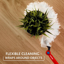 Carica l'immagine nel visualizzatore di Gallery, Vileda Flex&amp;Catch kit catturapolvere con manico lungo e 15 ricambi |Cattura fino a 3 volte più polvere rispetto ai piumini tradizionali | Manico estensibile fino a 93cm | Gancio per fissare il piumino