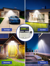 Carica l&#39;immagine nel visualizzatore di Gallery, Faretto Led da Esterno Solare, [268LED/ 5Modes/ 7M]Faro Led Esterno con Pannello Solare, Telecomando Luce Solare Led Esterno, IP65 Faretti Solari a Led da Esterno Luci Solari Esterno Garage Giardino