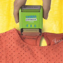 Carica l'immagine nel visualizzatore di Gallery, Trodat Timbra &amp; Attacca, Set Componibile per Tessuti, Serie di Caratteri e Numeri, Pinzetta, Etichette e Nastro Termoadesivo, per Contrassegnare Vestiti e Oggetti