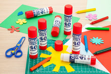 Carica l'immagine nel visualizzatore di Gallery, Osama - Colla Stick Extra Forte, Box da 10 Pezzi, 40 gr - Set Colle Stick Ideale per Cancelleria Scuola, Ufficio e Università - Scorrevole, Resistente e Adatta ai Bambini, Formula Classica