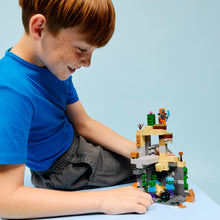 Carica l'immagine nel visualizzatore di Gallery, LEGO Minecraft Zombie Dungeon 21587