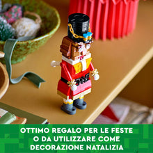 Carica l&#39;immagine nel visualizzatore di Gallery, LEGO Schiaccianoci, Personaggio Giocattolo da Costruire, Pupazzo con Parti Mobili, Decorazione di Natale, Giochi per Bambini e Bambine da 8 Anni in su, Idea Regalo per Adulti da Collezione 40640