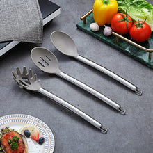 Carica l'immagine nel visualizzatore di Gallery, 38 Pezzi Set Di Utensili Da Cucina Con Portautensili, Testa In Silicone E Manico In Inossidabile Pentole, Da Cucina Per Di Utensili, Gadget Da Cucina Antiaderenti, Lavabili In Lavastoviglie (Argento)