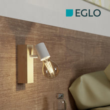 Carica l'immagine nel visualizzatore di Gallery, EGLO Lampada a muro Townshend 3, stile vintage, spot luminoso con design