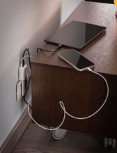 Carica l'immagine nel visualizzatore di Gallery, Caricatore USB ultrapiatto 20W Emilia flat