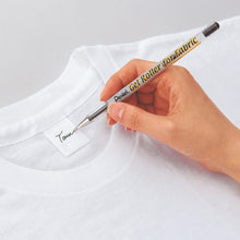 Carica l'immagine nel visualizzatore di Gallery, Pentel BN15 For Fabric, roller gel permanente per tessuti 1,0 mm nero, 1 pz