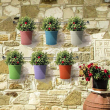 Carica l'immagine nel visualizzatore di Gallery, KAHEIGN 12 Pezzi Mini Vasi da Fiori Sospesi in Metallo, 6CM Vasi per Piante Secchio di Fiori Sospeso con Manico Staccabi