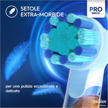 Carica l'immagine nel visualizzatore di Gallery, Oral-B Spazzolino Elettrico Ricaricabile Pro Kids Frozen, 1 Testina, per Bambini da 3 Anni in Su, 1 Spazzolino