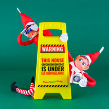 Carica l'immagine nel visualizzatore di Gallery, Toyland® Elves Behavin Badly 12 pollici ragazza elfo peluche con gambe lunghe, corpo morbido e testa in vinile - novità natalizie