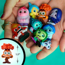 Carica l'immagine nel visualizzatore di Gallery, Disney Doorables Inside Out 2 Collection Peek, 9 personaggi collezionabili esclusivi da 3,8 cm, giocattoli per bambini dai 5 anni in su di Just Play