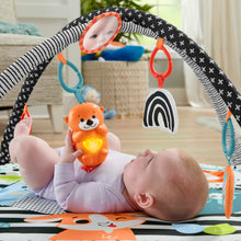 Carica l&#39;immagine nel visualizzatore di Gallery, Fisher-Price - Palestrina Musicale 3 in 1 per neonati, con giocattoli sensoriali, luci e suoni per giocare distesi sul pancino, giocattolo per bambini, 0+ anni, HPF39