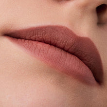 Carica l'immagine nel visualizzatore di Gallery, Catrice Plumping Lip Matita Labbra idratante finish lucido (0,35 g)