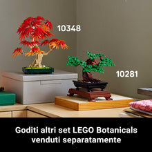Carica l'immagine nel visualizzatore di Gallery, LEGO Botanicals Bonsai di Acero Rosso Giapponese - Set di Piante Artificiali con Foglie Rosse e Arancio Finte e Vaso Costruibile - Regalo per Adulti Amanti del Fai da Te - 10348