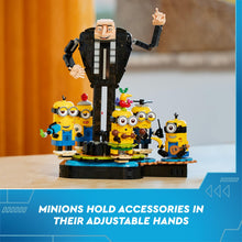Carica l&#39;immagine nel visualizzatore di Gallery, LEGO Cattivissimo Me Gru e Minions in Mattoncini, Set dal Film della Illumination, Personaggi da Costruire che Danzano, Giochi Creativi per Bambine e Bambini da 9 Anni, Regalo da Esposizione 75582