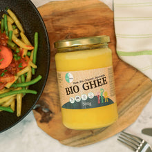 Carica l'immagine nel visualizzatore di Gallery, Go-Keto BIO Ghee, 500g | Burro 100% chiarificato, certificato BIO, Ayurveda | perfetto per la dieta cheto | ideale per cuocere e arrostire | Senza lattosio, senza glutine, low carb