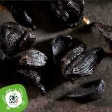 Carica l'immagine nel visualizzatore di Gallery, Aglio Nero Fermentato Biologico in Spicchi - Qualità Premium - 200g - Prodotto Alimentare Naturale dal Gusto Dolce e Bal
