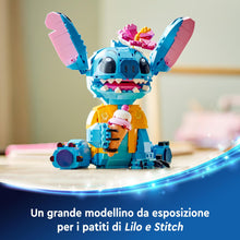 Carica l&#39;immagine nel visualizzatore di Gallery, LEGO Disney Stitch, Gioco di Fantasia per Bambine e Bambini da 9 Anni in su, Personaggio con Parti Mobili, Camicia e Cono Gelato da Costruire, Giocattolo Fantasy, Idea Regalo Divertente dal Film 43249