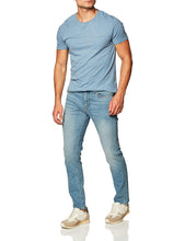 Carica l&#39;immagine nel visualizzatore di Gallery, Amazon Essentials Jeans Slim Fit Uomo, delavé Chiaro, 38W / 32L