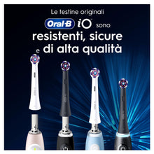 Carica l'immagine nel visualizzatore di Gallery, Oral-B Testine di Ricambio iO Radiant White, Nere, 4 Ricambi