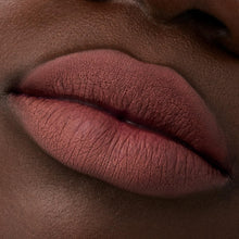 Carica l'immagine nel visualizzatore di Gallery, Catrice Plumping Lip Matita Labbra idratante finish lucido (0,35 g)