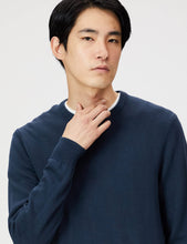 Carica l'immagine nel visualizzatore di Gallery, Amazon Essentials Maglione a Girocollo (Disponibile in Taglie Extra Forti) Uomo, Blu Marino, XXL