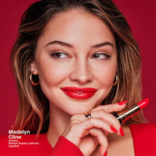 Carica l'immagine nel visualizzatore di Gallery, Revlon Super Lustrous Lipstick, Rossetto con Formula Cremosa, Infuso Con Vitamina E, 812 Porto Please, 4,2g