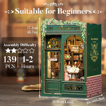 Carica l'immagine nel visualizzatore di Gallery, CUTEBEE Book Nook - Kit fai da te in miniatura, casa delle bambole in miniatura, casa delle bambole fai da te, con protezione antipolvere e luce LED, kit di costruzione per adulti (gufo Bookstore)