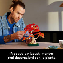 Carica l'immagine nel visualizzatore di Gallery, LEGO Botanicals Bonsai di Acero Rosso Giapponese - Set di Piante Artificiali con Foglie Rosse e Arancio Finte e Vaso Costruibile - Regalo per Adulti Amanti del Fai da Te - 10348