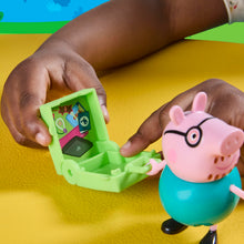 Carica l'immagine nel visualizzatore di Gallery, Peppa Pig Voyages de Peppa : Aventures en Famille, Coffret avec Figurines et Accessoires, inclut Bébé Evie, Jouets présc