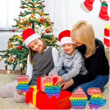 Carica l&#39;immagine nel visualizzatore di Gallery, Yeefunjoy 4 Pezzi Pop Bubble Fidget It Toy Set, Dinosauro Alpaca Orso Gelato, Giocattoli Sensory Push, Gioco Antistress Rilassante per Adulti e Bambini, Bomboniere per Feste Regali di Compleanno