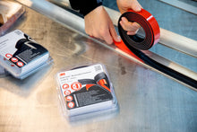 Carica l&#39;immagine nel visualizzatore di Gallery, 3M Sistema Di Fissaggio Richiudibile Dual Lock Sj354B - Ottima Adesione Su Materie Plastiche Come Polipropilene, Polietilene, Abs, Pvc (Rigido), Policarbonato - 25Mm X 2.5M, 5.7Mm (1 Pezzo)