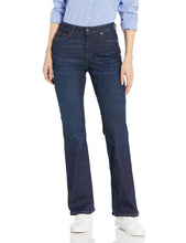 Carica l'immagine nel visualizzatore di Gallery, Amazon Essentials Jeans Elasticizzati a Vita Media Bootcut Vestibilità Aderente - colori fuori produzione Donna, Delavé Scuro, 44