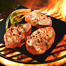 Carica l'immagine nel visualizzatore di Gallery, Relota 8PCS BBQ Griglia Tappetini, Tappetini da Barbecue Tappetino, 40x33CM
