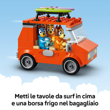 Carica l'immagine nel visualizzatore di Gallery, LEGO Bluey: Vacanza sulla Spiaggia della Famiglia di Bluey 11202
