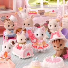 Carica l'immagine nel visualizzatore di Gallery, Sylvanian Families - 5765 Bustine Baby – Dolci in forno -Set da gioco per case delle bambole